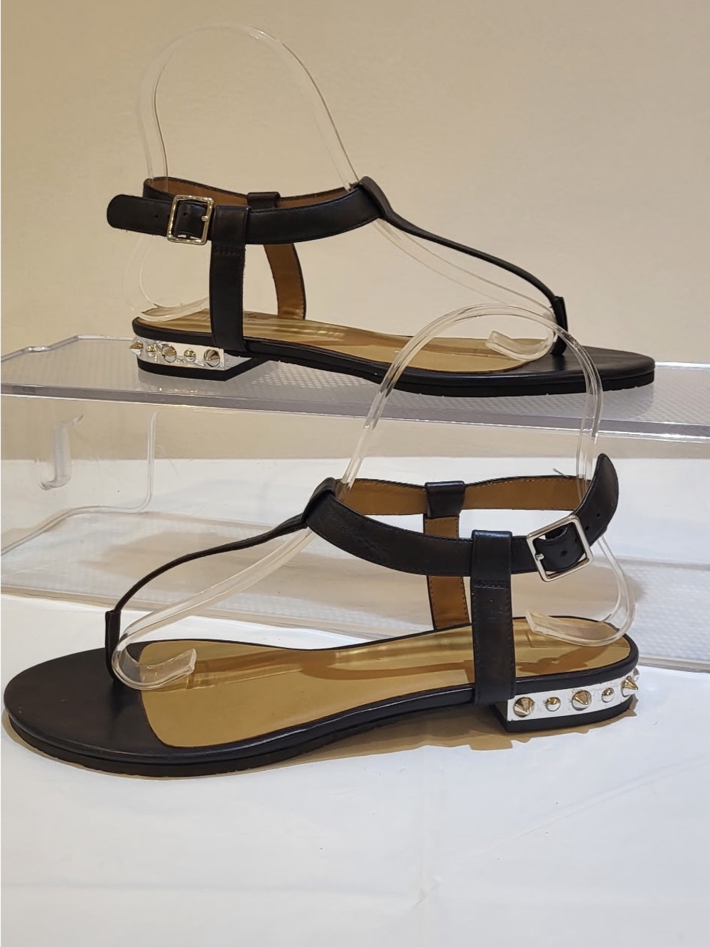 💎Price Drop..MARC JACOBS black leather t-strap thong sandal